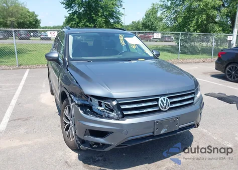 2021 Volkswagen Tiguan 2.0T Se/2.0T Se R-Line Black/2.0T Sel z USA, uszkodzony, nr VIN 3VV2B7AX7MM071952